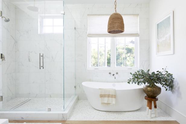 Bathroom With Woven Bell Pendant