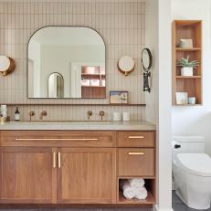 Neutral Midcentury Modern Bathroom With Peach Tile