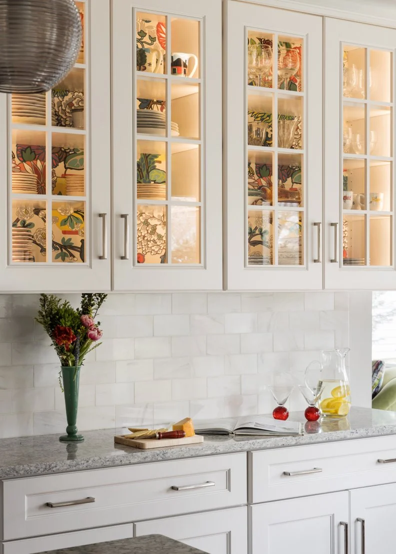 Kitchen Cabinets With Wallpaper