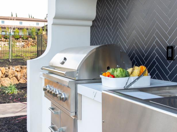 A Chicago Kitchen by SuzAnn Kletzien With Bold Green Cabinets