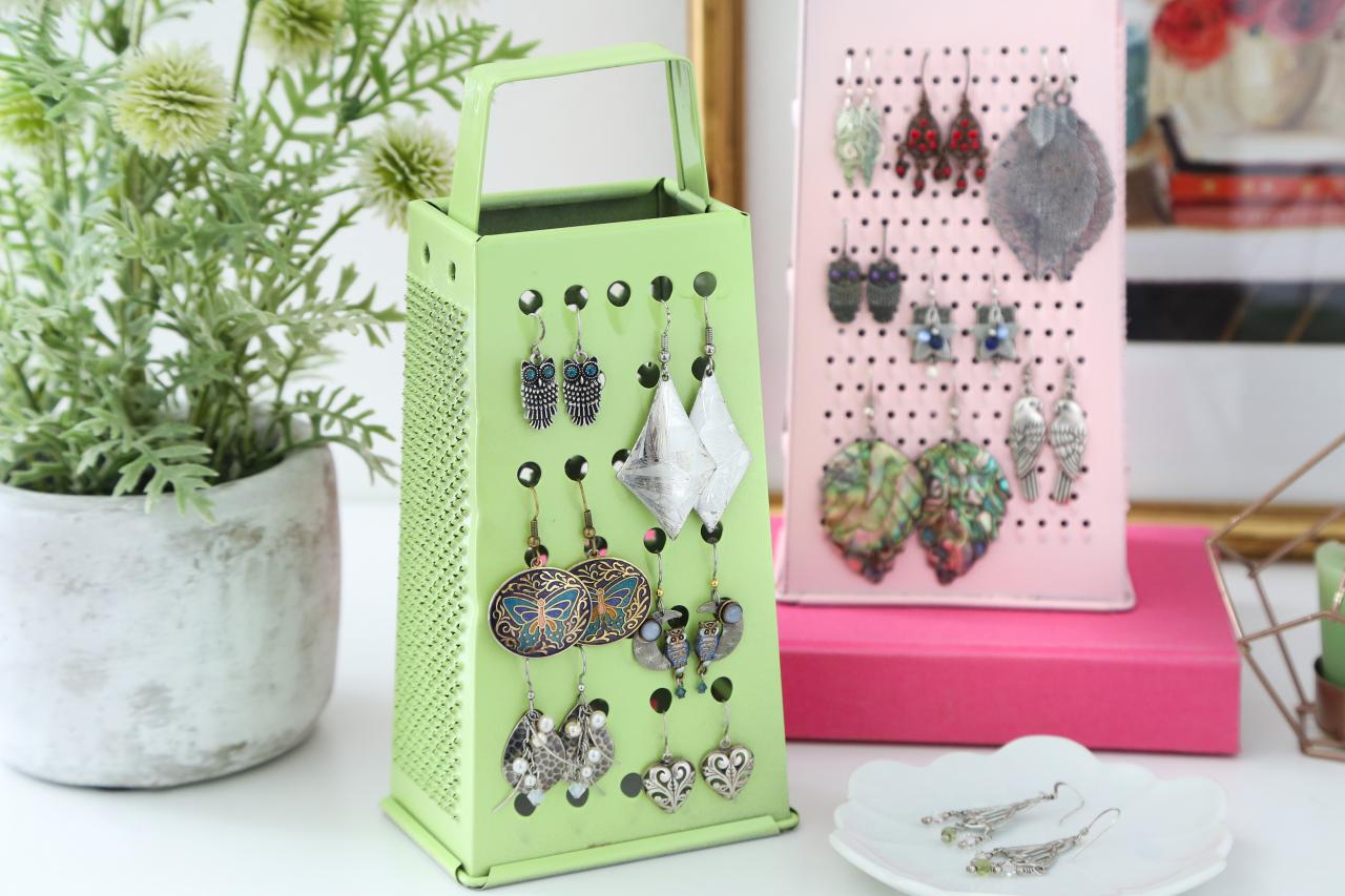 24 Jewelry Storage Ideas, Best Ways to Organize Jewelry