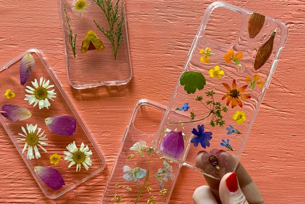 HGTV Handmade’s Liz Gray shares how to make a pressed flower cell phone case with resin. To make, you will need a clear cell phone case, resin, wood craft stick, super glue, tweezers and pressed flowers.