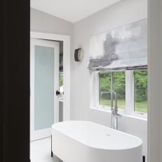 Modern Bathroom With Gray Shade
