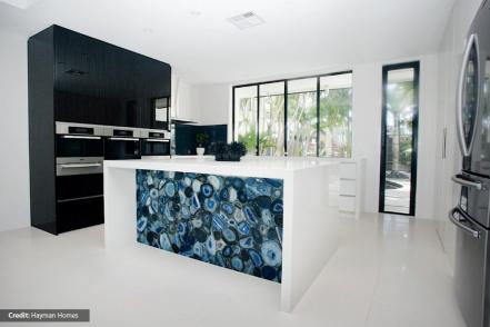If You Like the Look of Natural Agate, Try Profondo from Caesarstone