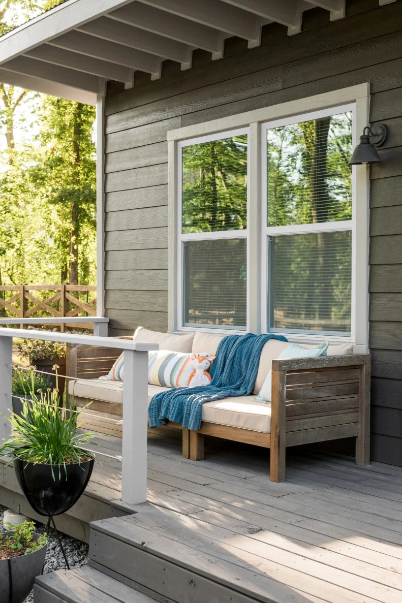 With both parents working from home and also homeschooling their daughters, a shaded spot on the attached deck is ideal for taking breaks on school and work days. The eves are extended an additional 40 inches to keep the strong Georgia sun from beaming down below.
