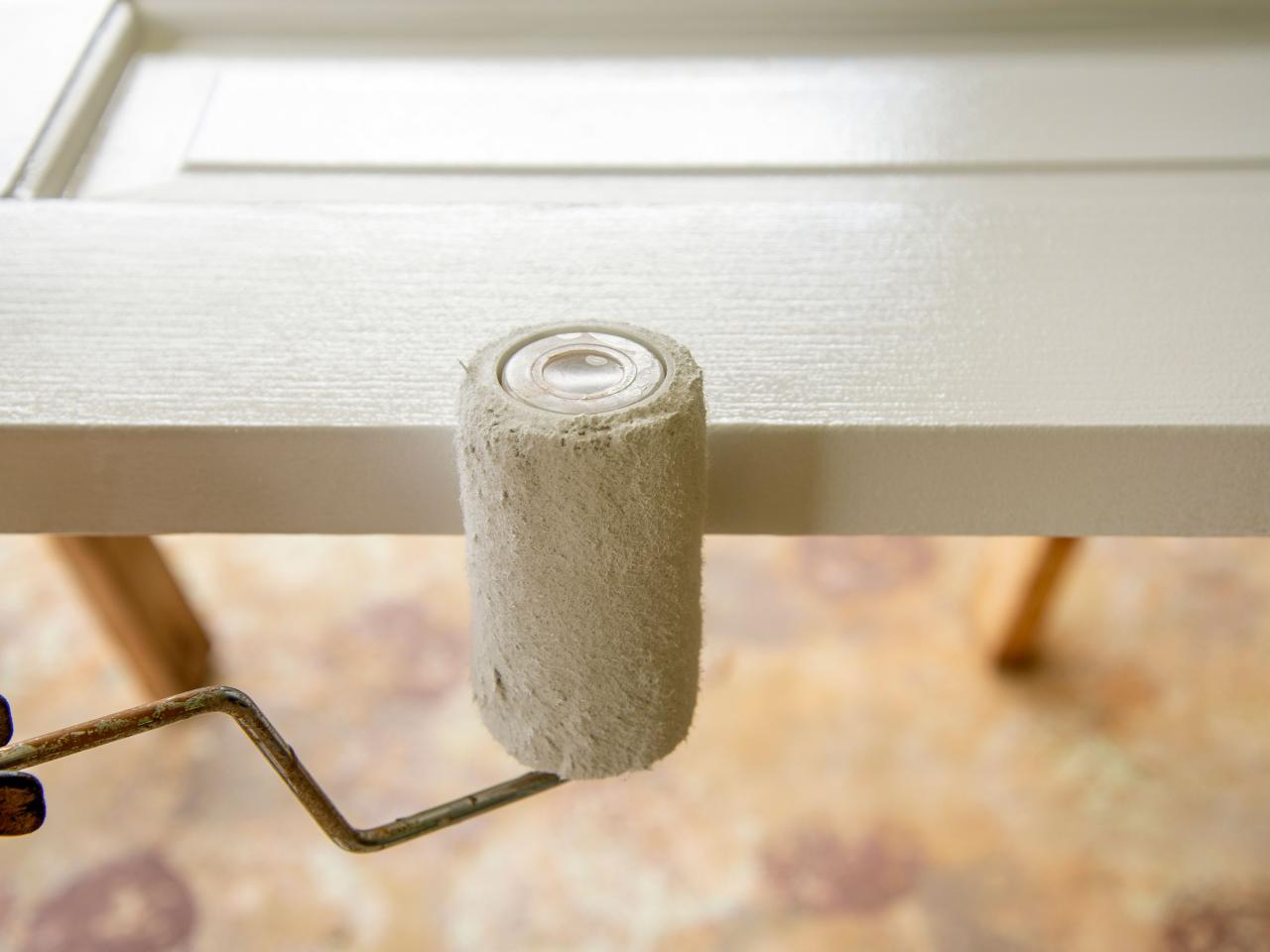 How to Paint Doors | HGTV