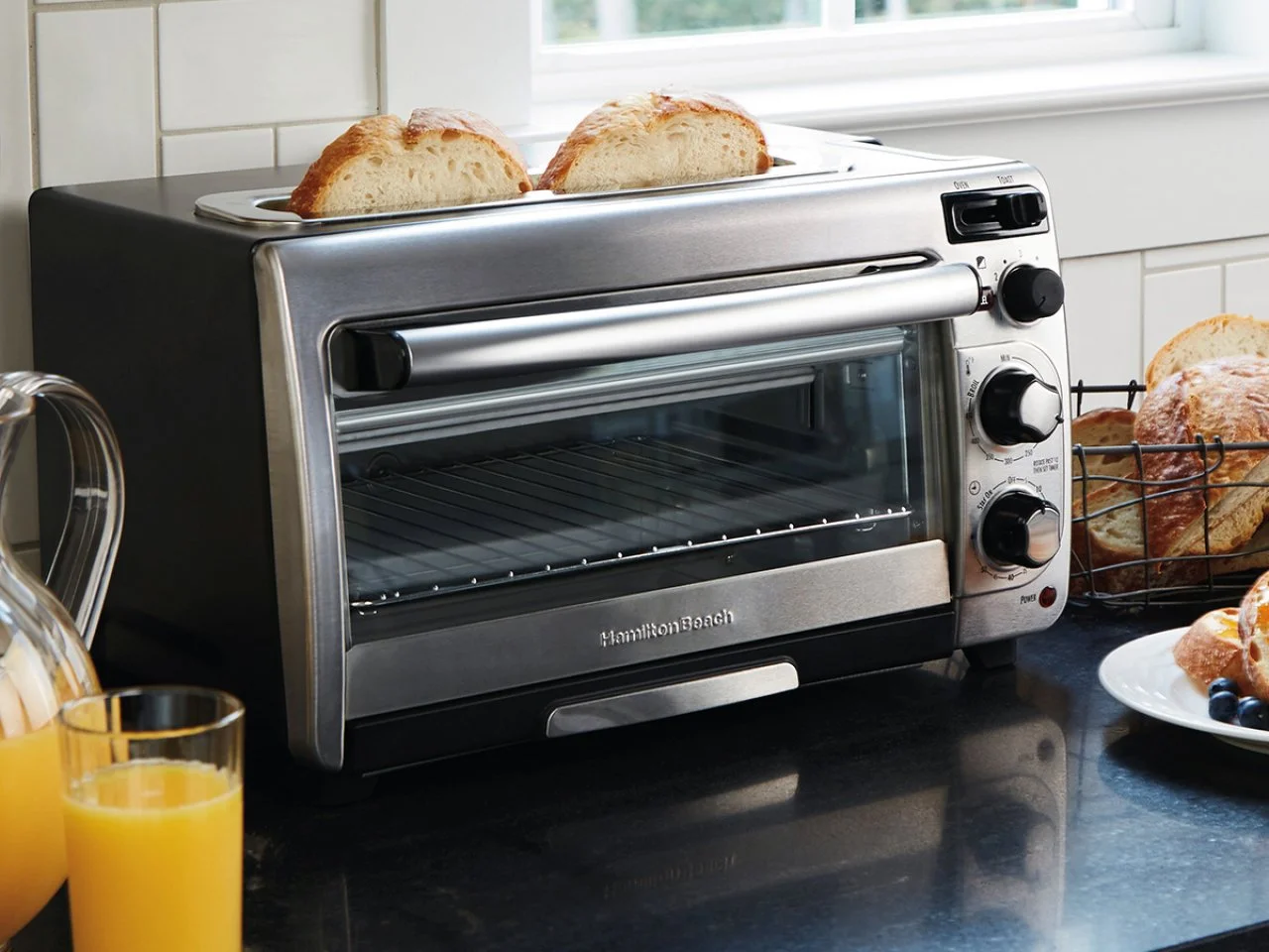 Hamilton Beach 2 in 1 Countertop Oven Review 2022 HGTV