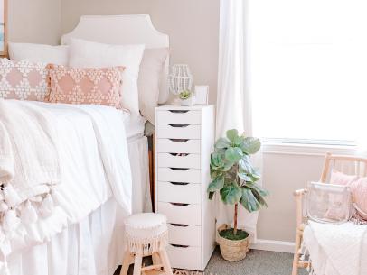 A Boho-Chic Dorm Room Makeover You Have to See to Believe