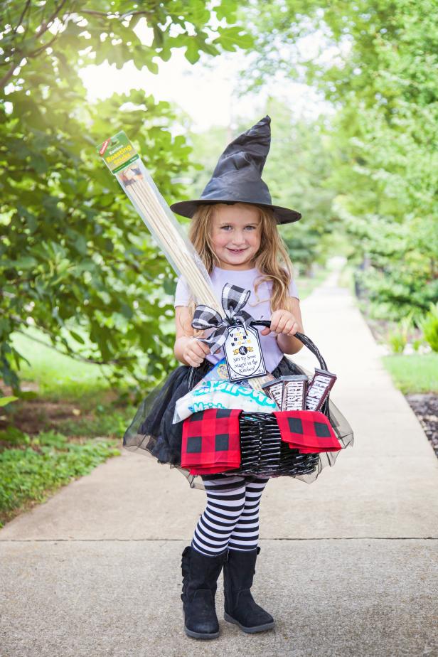 Best DIY Boo Basket Ideas for Halloween | Halloween Spooky Basket Ideas ...