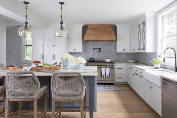 How to Decorate a Farmhouse Kitchen: Stunning Ideas for Warmth