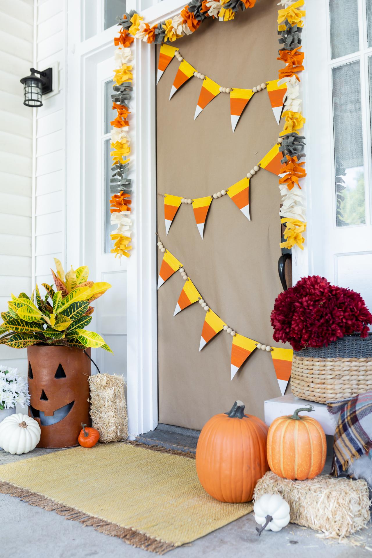 Diy Fall Door Decorations! Best Ideas For Home & More thumbnail