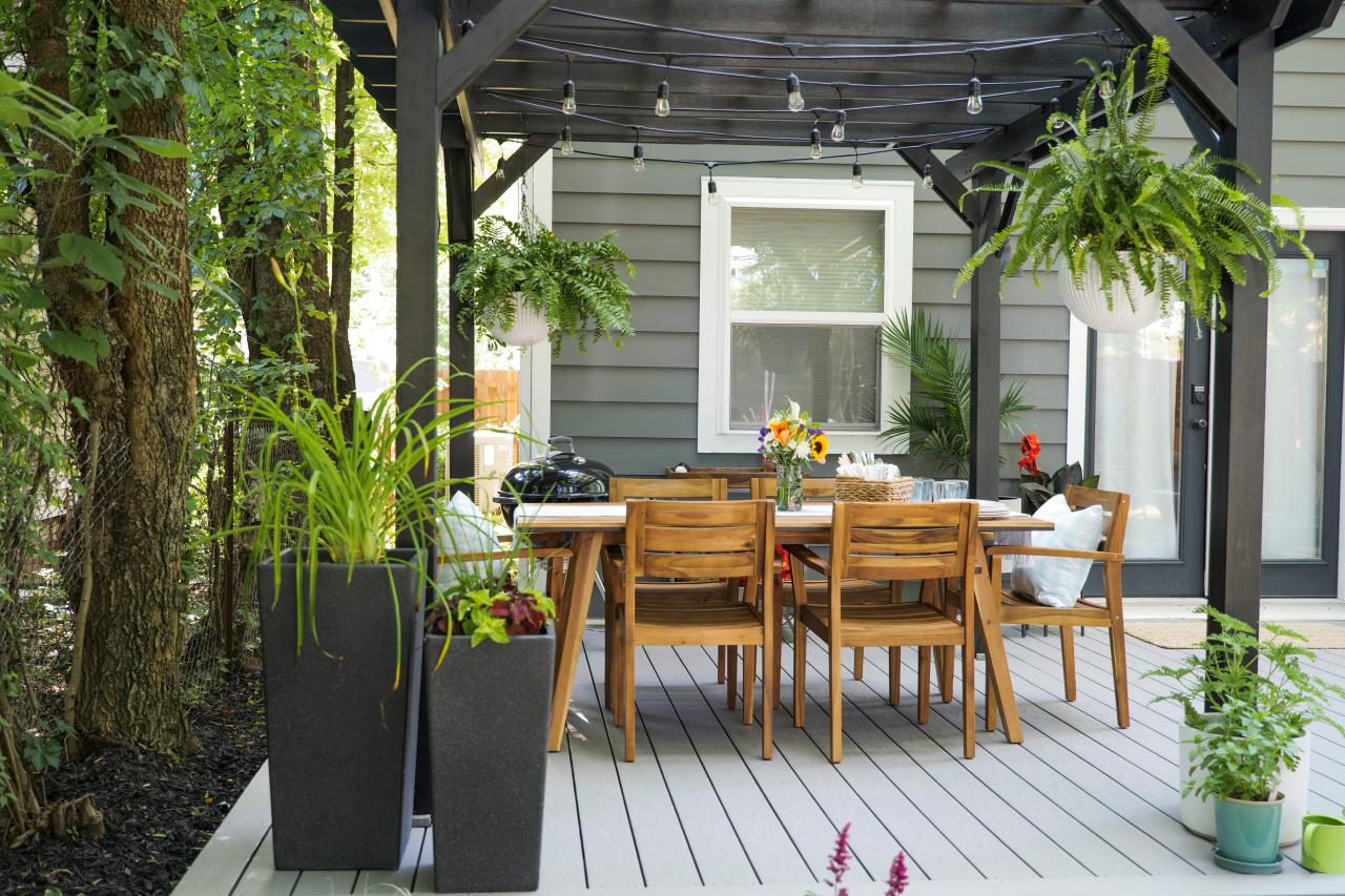 how to clean patio furniture mesh