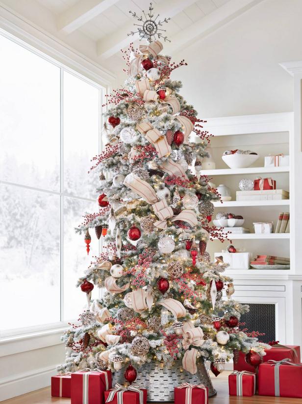 Christmas Decor Themes 2013 : 12 Ideas To Redecorate Your Children S Room For Christmas / Minimalist christmas decor is scaled back design.