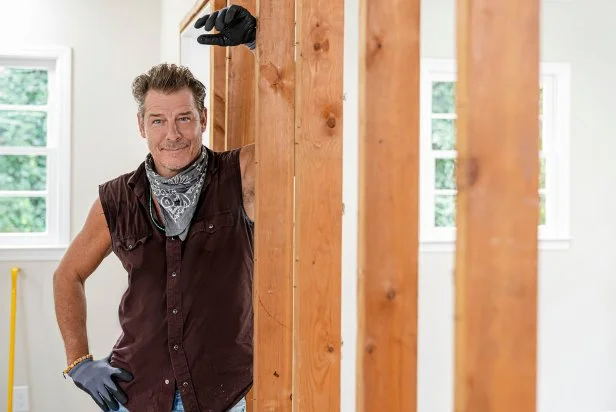 As seen on HGTV’s Ty Breaker, host Ty Pennington.