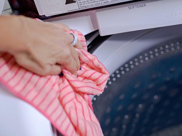 How to Clean a Washing Machine
