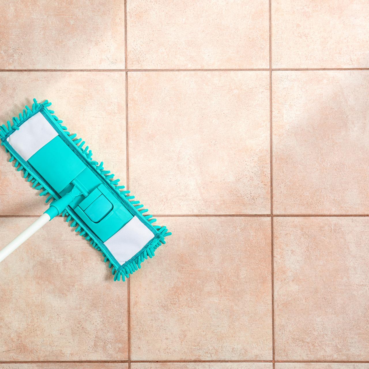 How to Clean and Remove Grease Out of Kitchen Grout