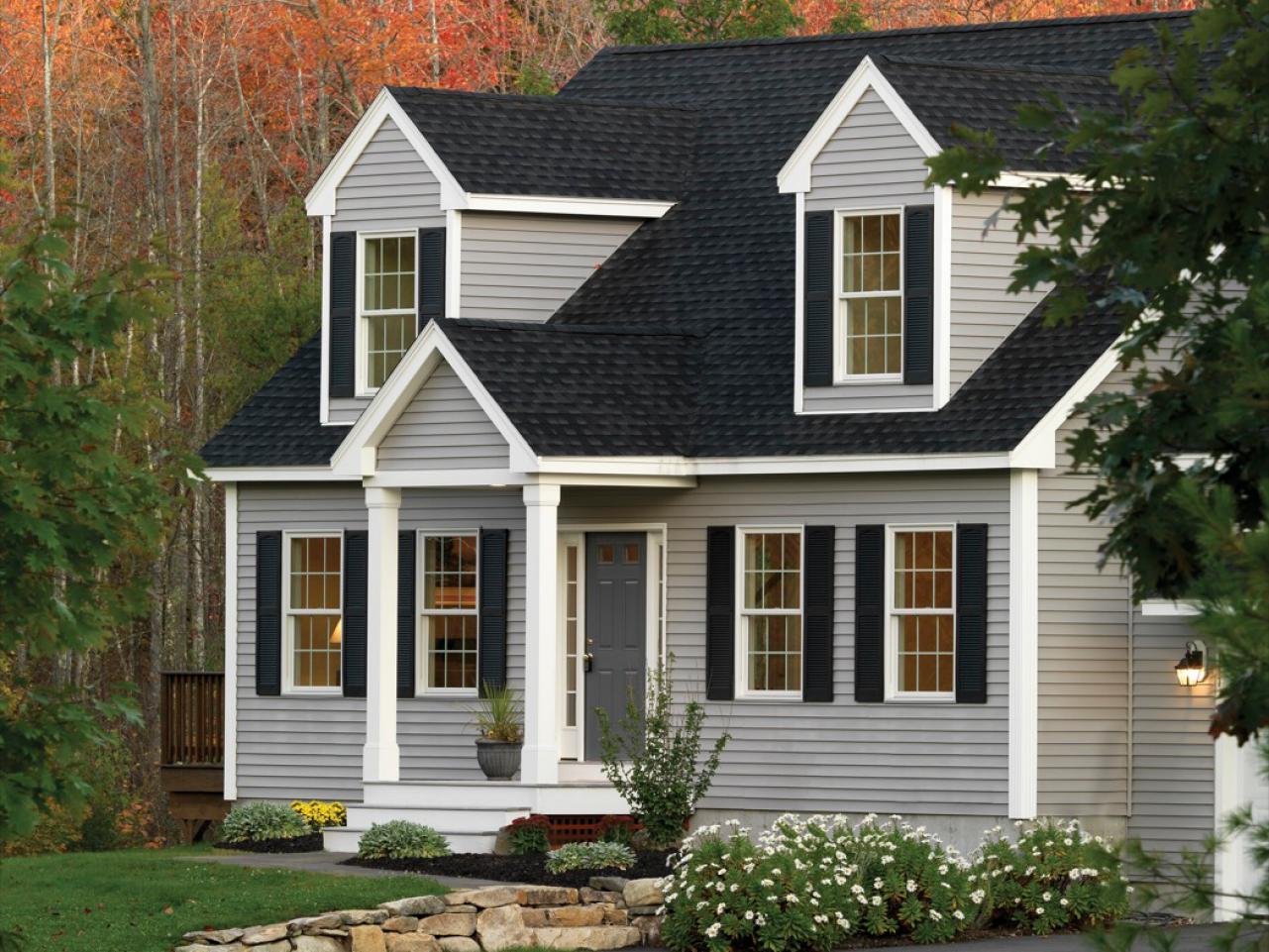 Exterior Siding Buyer's Guide | HGTV