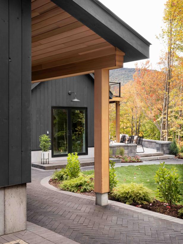 HGTV Dream Home 2022 Front and Side Yard Pictures HGTV Dream Home