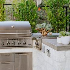 Outdoor Kitchen With Stainless Steel Grill