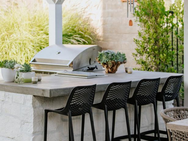 How to Plan and Build an Outdoor Kitchen | HGTV