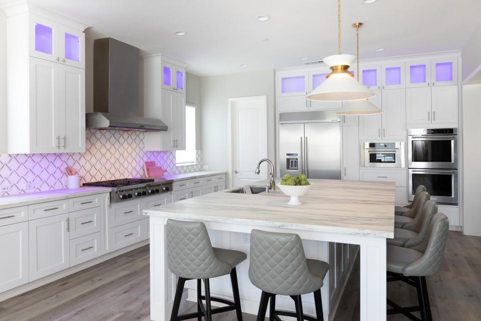 Cool Lighting Gives This White Kitchen Impact