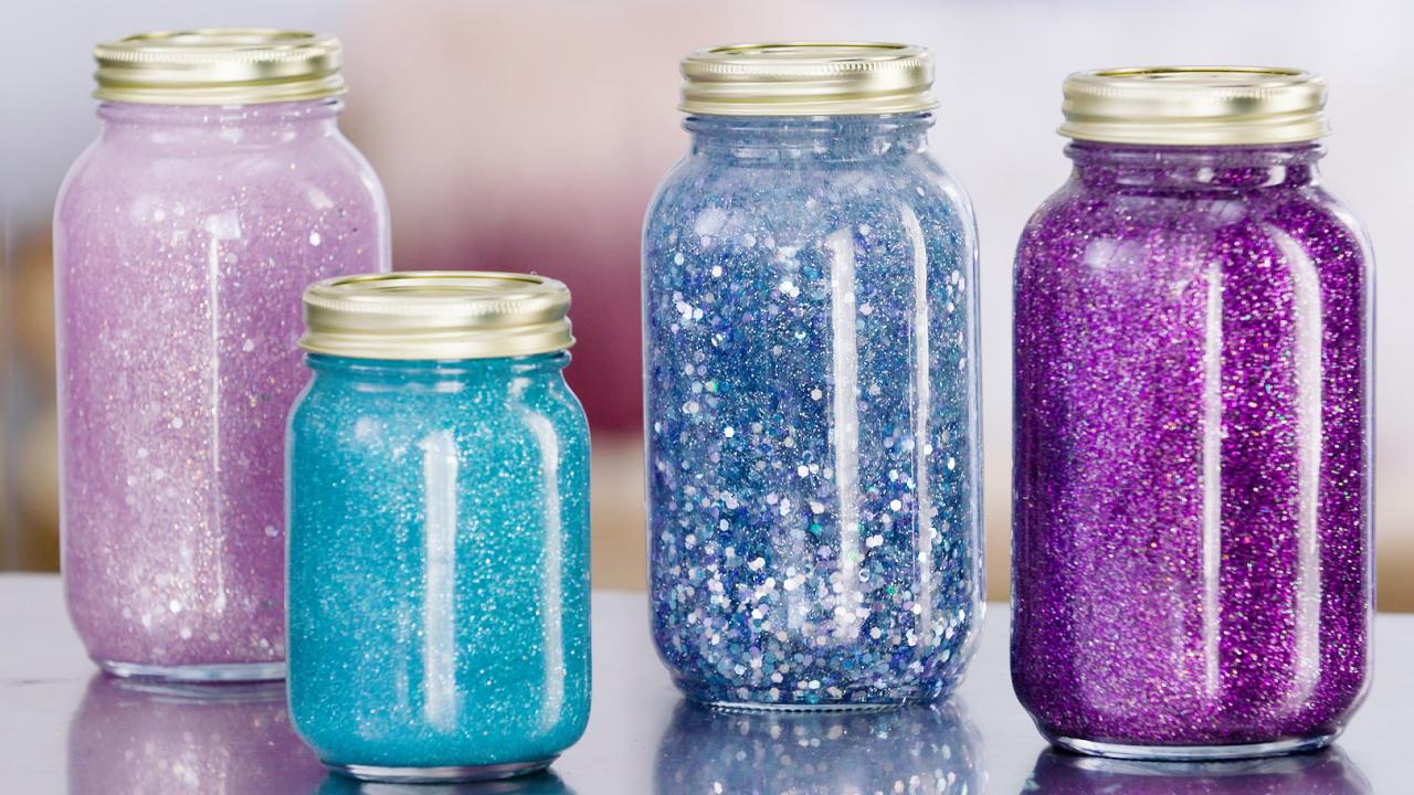 Glitter Mason Jars: How to Glitter Mason Jars in 30 Minutes or Less
