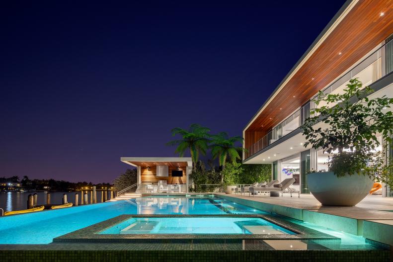 Infinity Pool and Hot Tub