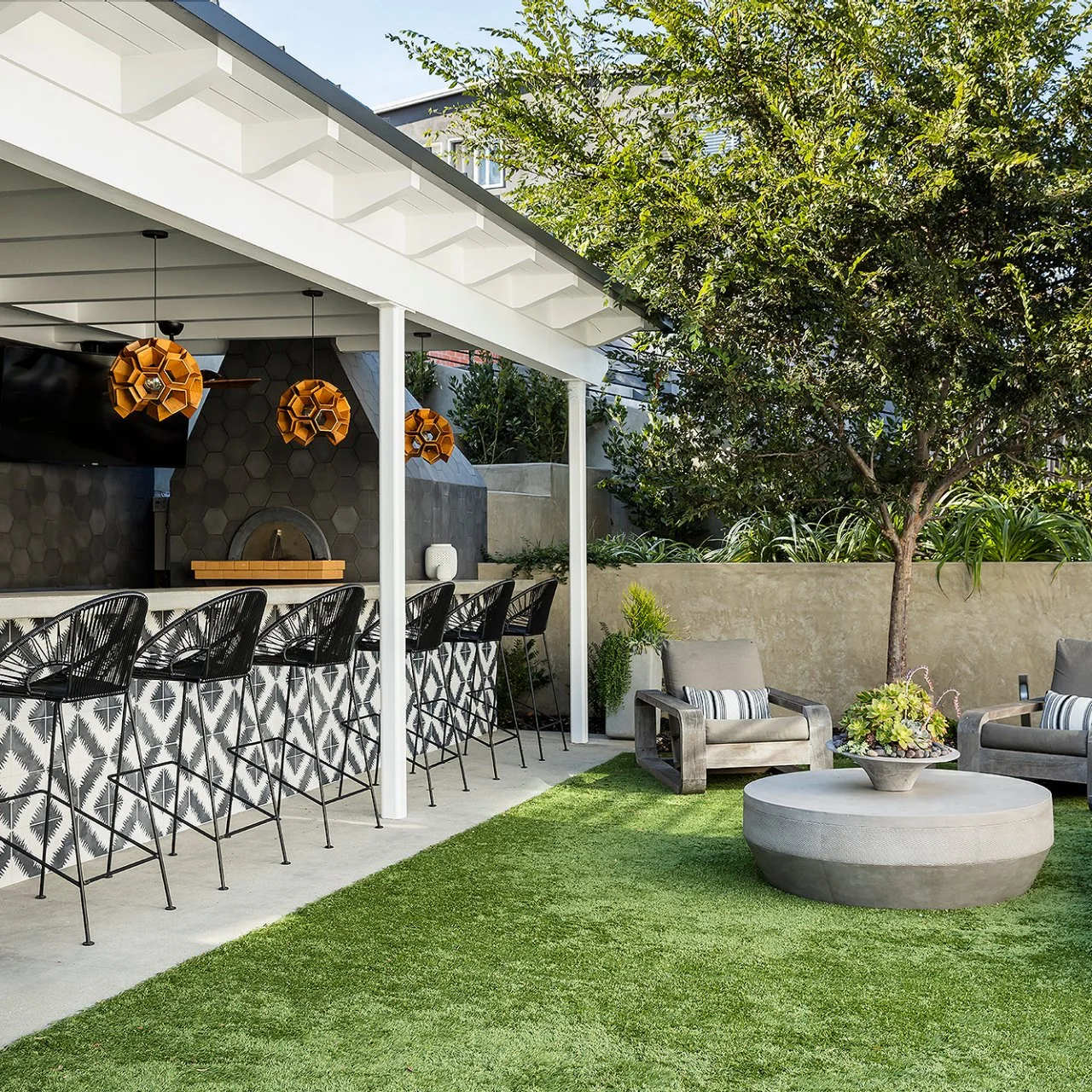 30 Stunning Outdoor Bar Ideas HGTV
