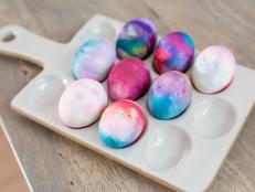 Step up your science game with these three clever Easter egg decorating ideas that put the "eggs" in eggs-periment.