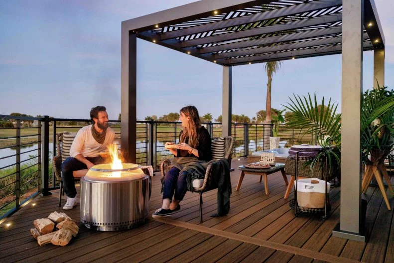 When the sun goes down, this unique fire pit allows you to start a fire quickly. A double wall design creates a burst of hot air over the fire, reducing the smoke without the use of batteries or fans. Powered by logs, this next-generation fire pit offers all the benefits of a wood-burning fire, without campfire smell sticking to your clothes. 