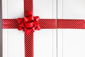 Where can i buy a giant gift bow deals