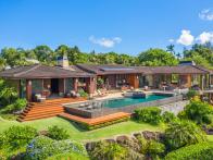 Walk Through a Hawaiian Home With Mountain Views