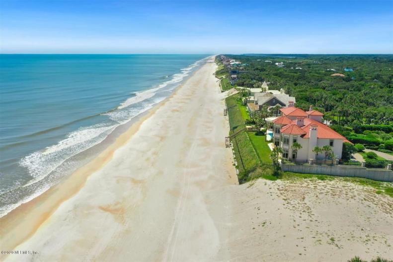 Oceanfront Mansion Overview 
