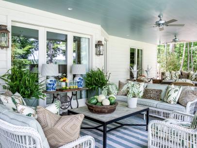 Gorgeous Maximalist Outdoor Spaces That Will Never Go Out of Style