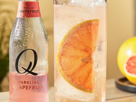 Try This Summertime Grapefruit Cocktail Recipe