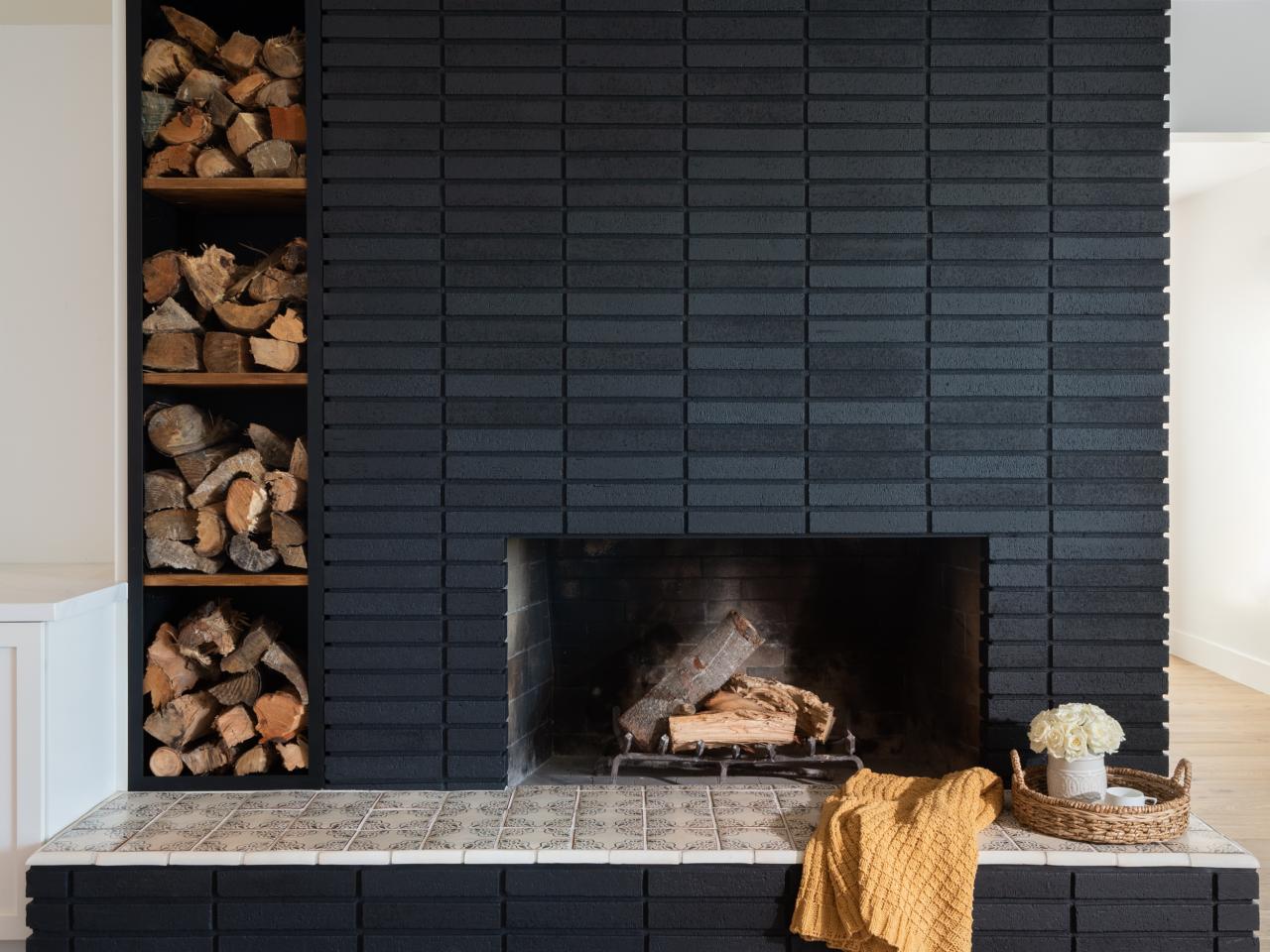 5 Firebrick Patterns for Fireplace Interiors 