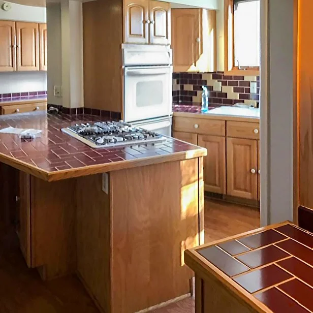 Kitchen: Before