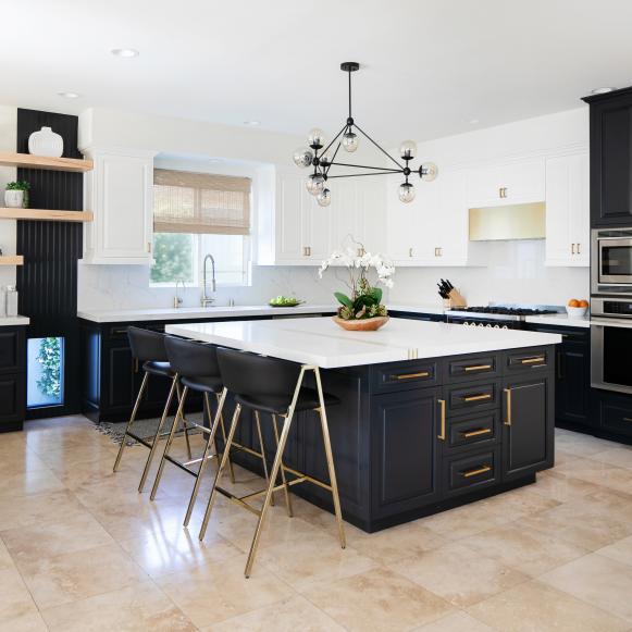 Kitchen + Dining | 2021 | HGTV