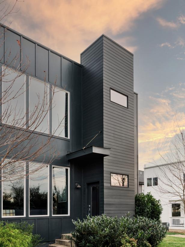 A Modern Black Exterior Brings Drama to This Nashville Home
