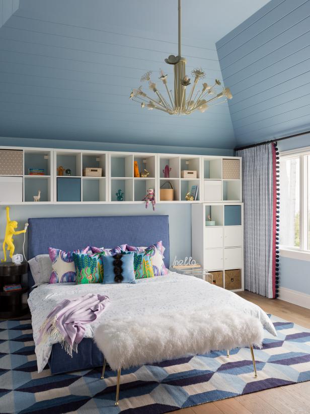 Choosing a Paint Color for a Kid's Room