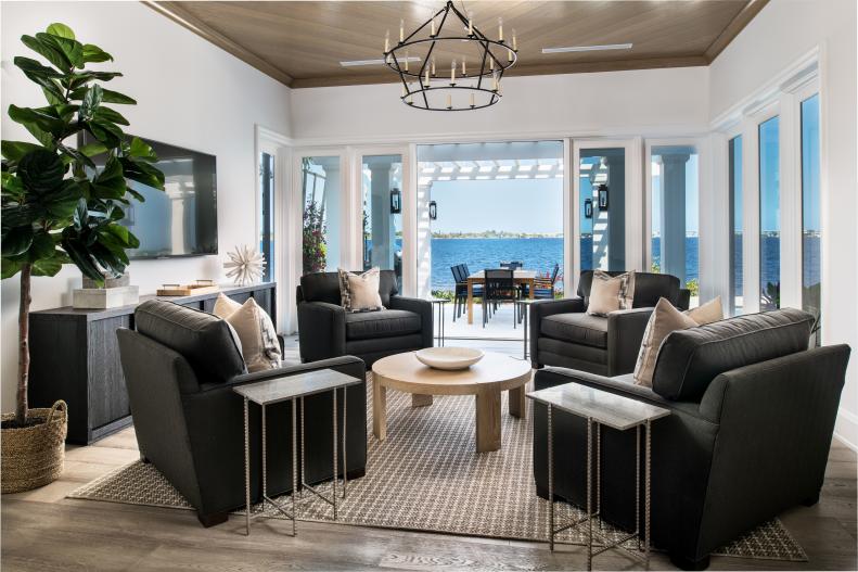 Sitting Room With Black Armchairs