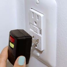 How to Replace a Standard Outlet With a GFCI Outlet