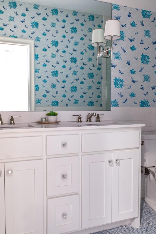 Contemporary Blue and White Bathroom Wallpaper | HGTV