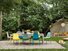 Colorful and Charming Outdoor Dining