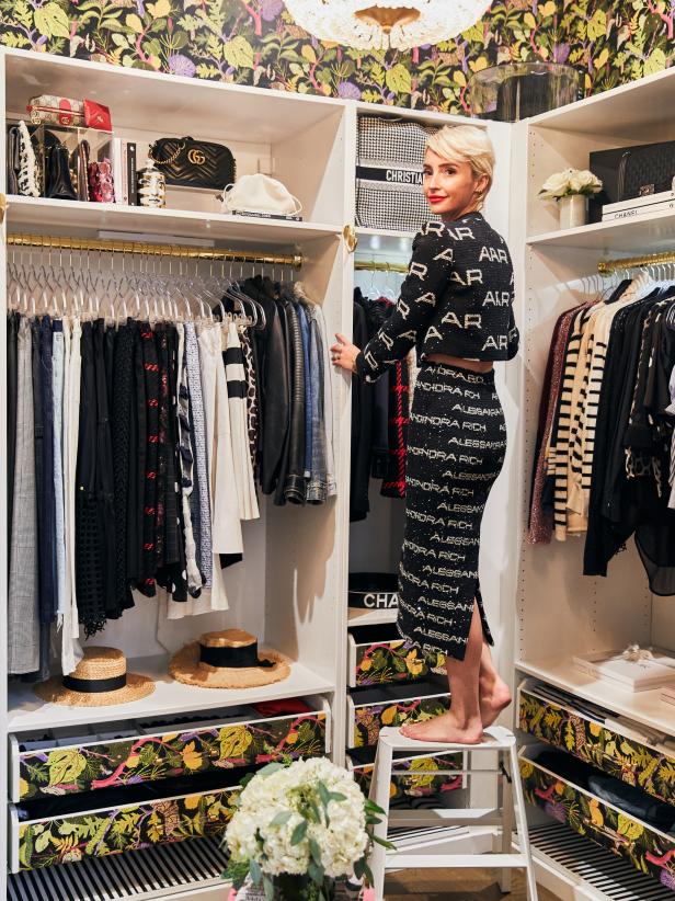 Wardrobe Stylist Provides Five Closet Organizing Tips
