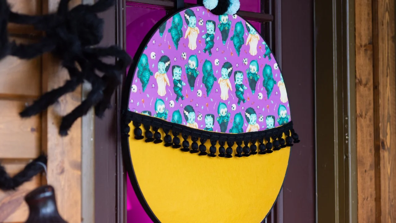DIY Halloween Wreath for Trick-or-Treat Candy | HGTV