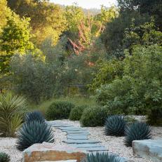Gravel Garden Bed With Path