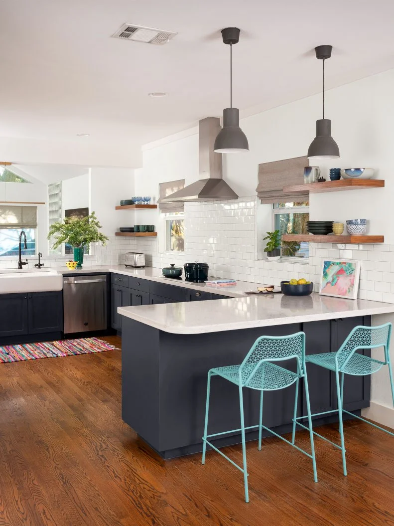 Tour a Funky Cottage In Texas Filled With Colorful Decorating Ideas | HGTV
