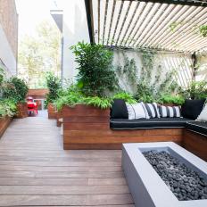 Urban Outdoor Sitting Area With Fire Pit