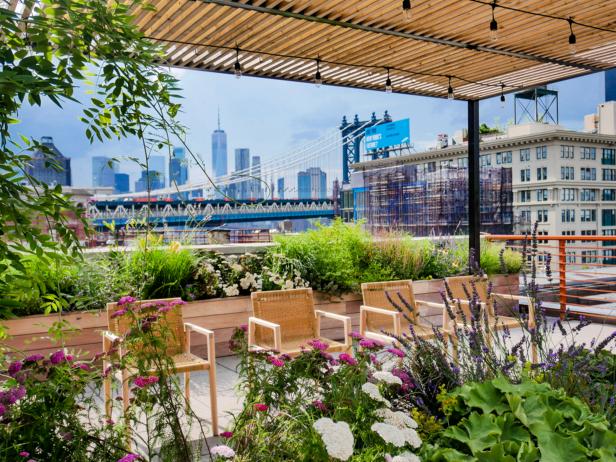 NYC Rooftop Garden With Manhattan Views, Outside Space NYC